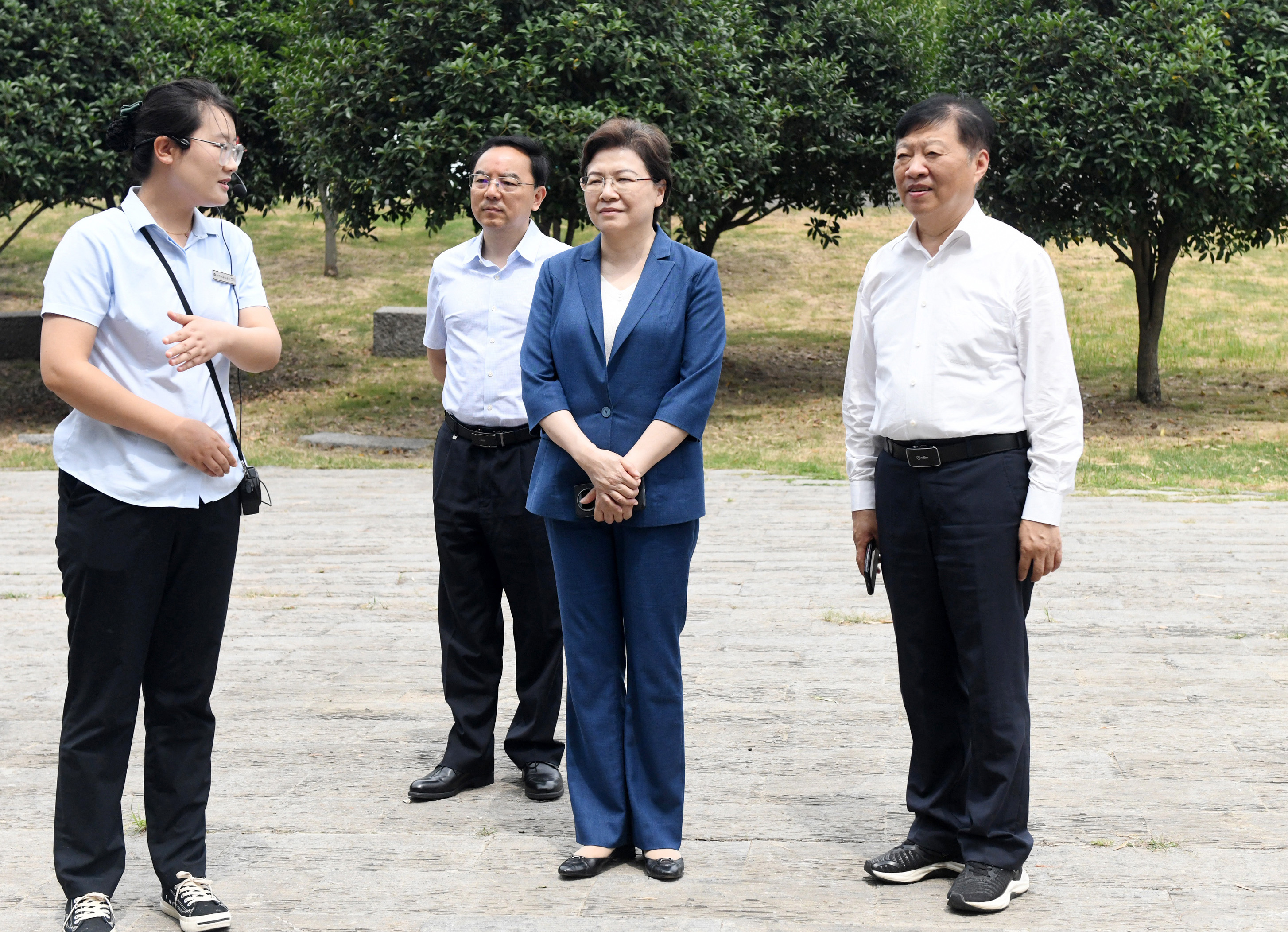 省政协副主席韩立明来淮督办调研提案