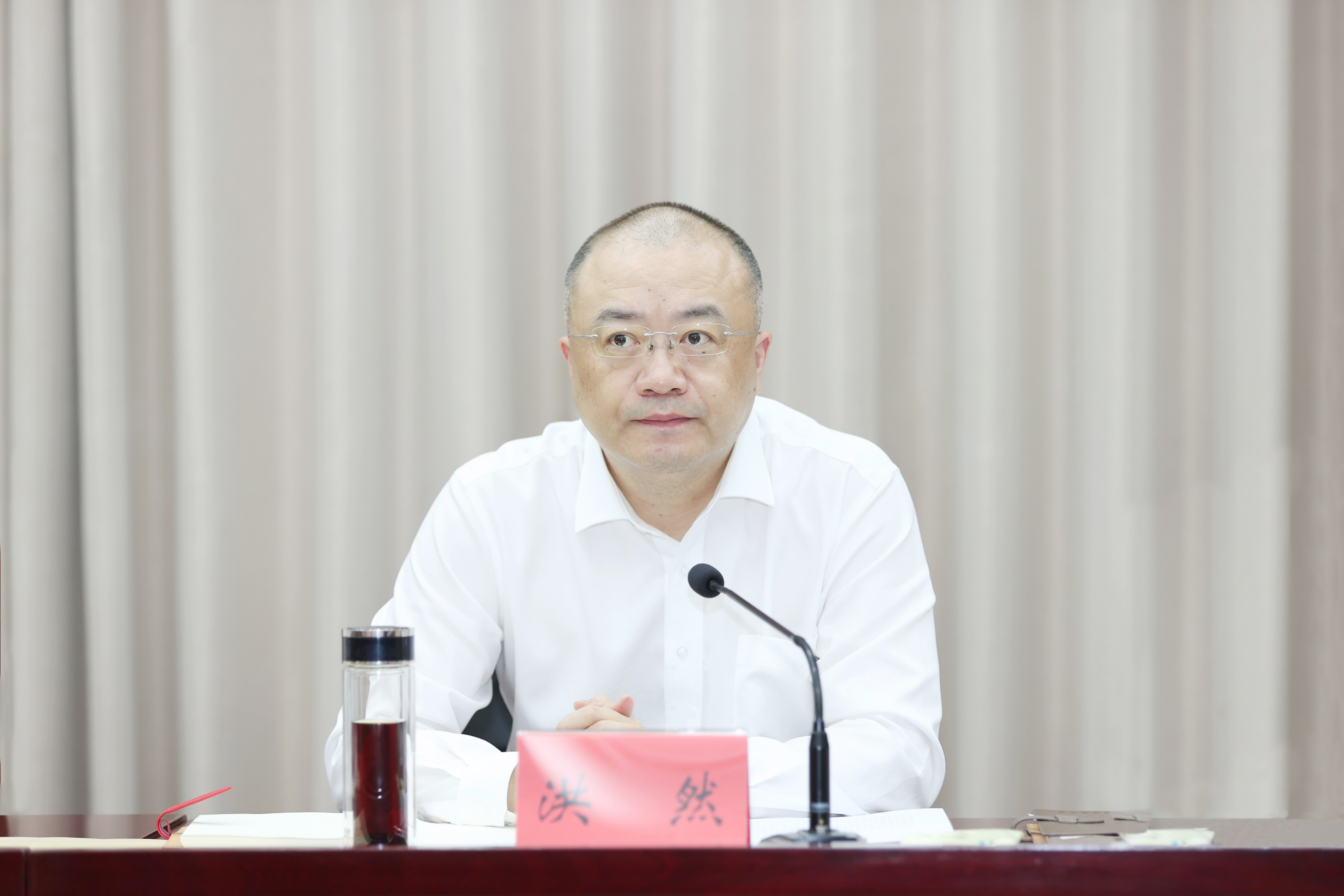 洪然22.jpg