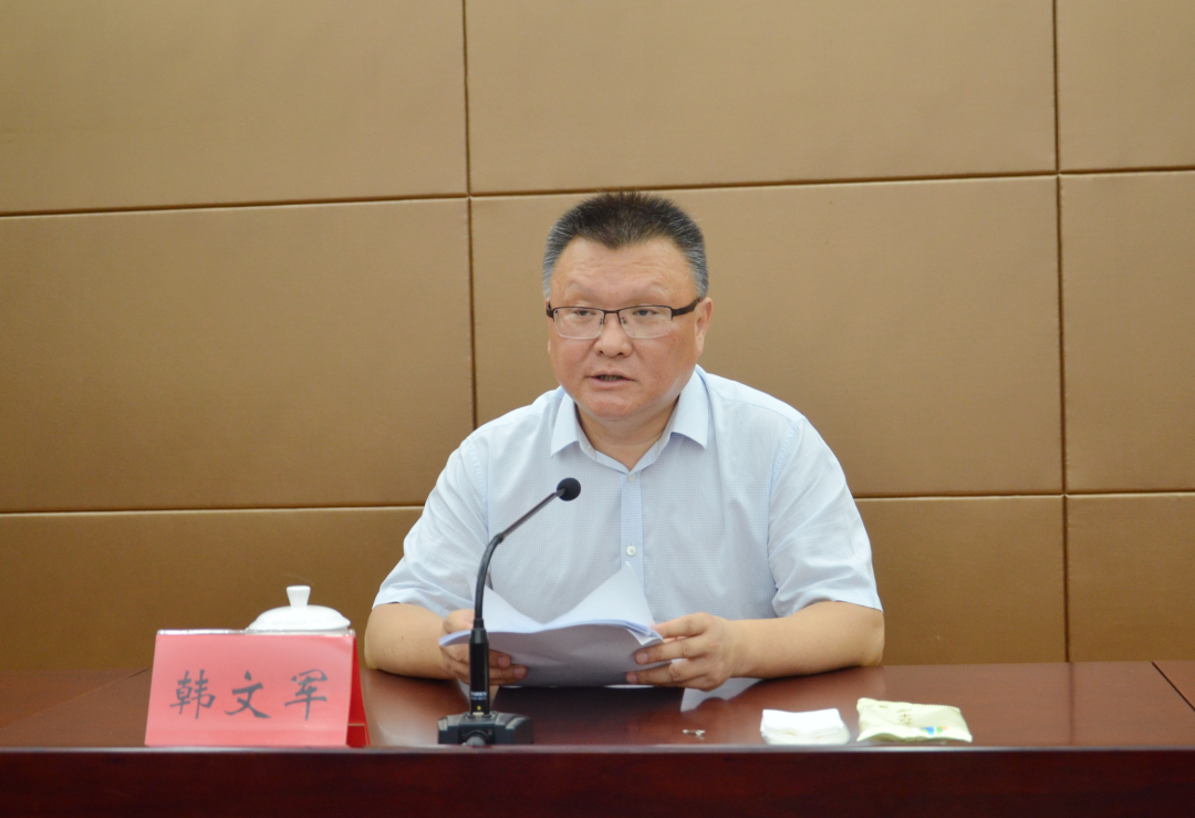 韩文军指出,洪慧民主委代表民建江苏省第九届委员会所作的工作报告