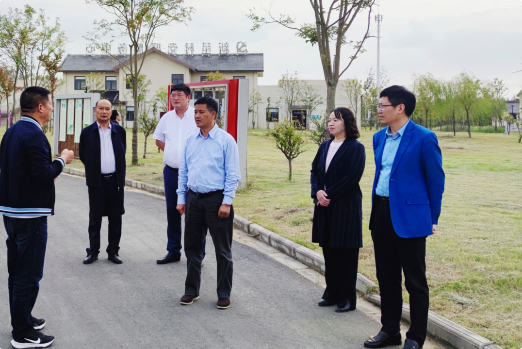 当前位置>淮安政协>政协要闻>张惠扬实地调研了淮阴区三树镇树瑞家园