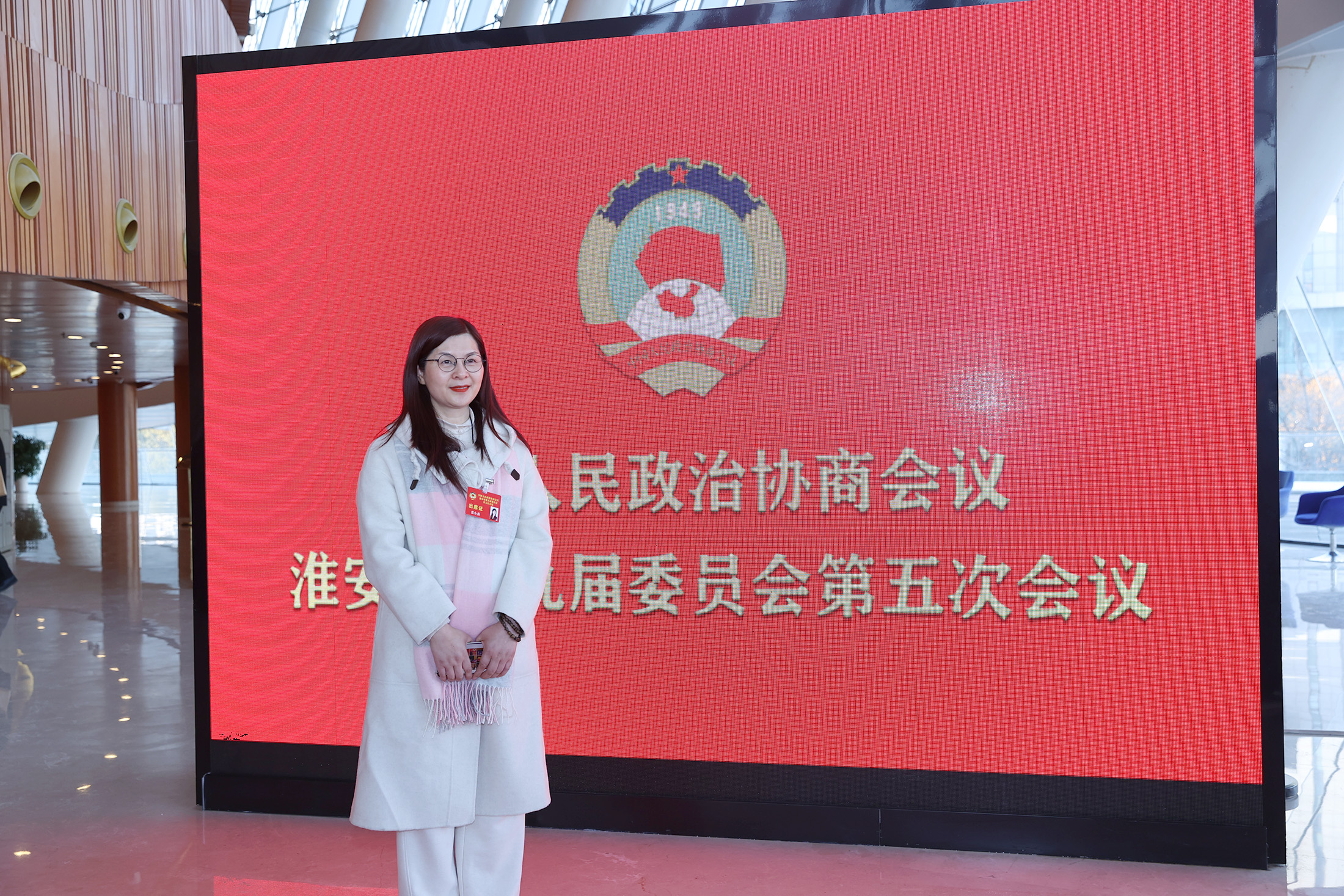 张小燕(小于10M).jpg 张小燕(小于10M).jpg