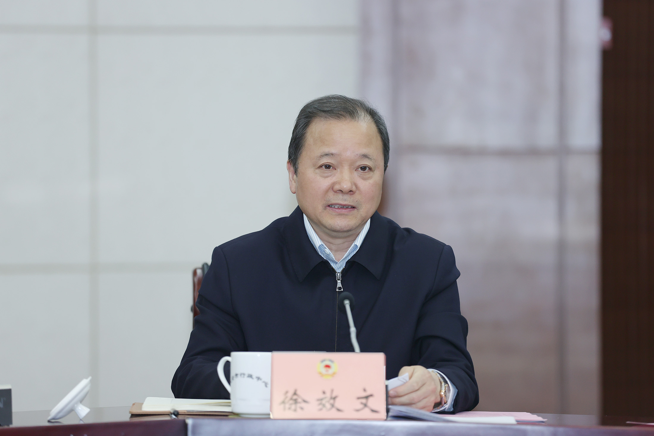 徐主席特写(小于10M).jpg 徐主席特写(小于10M).jpg