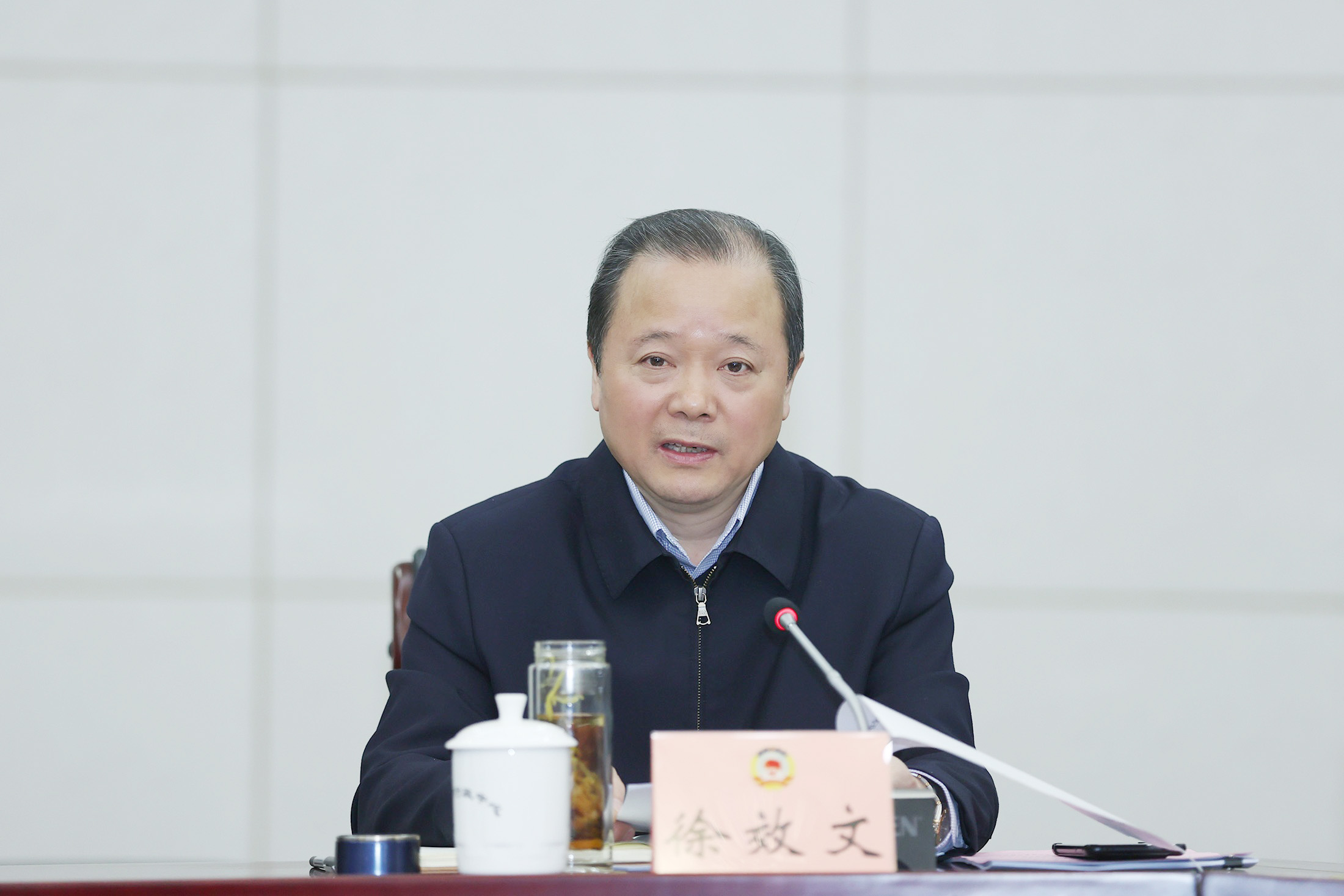 徐主席特写(小于10M)_副本2.jpg 徐主席特写(小于10M)_副本2.jpg