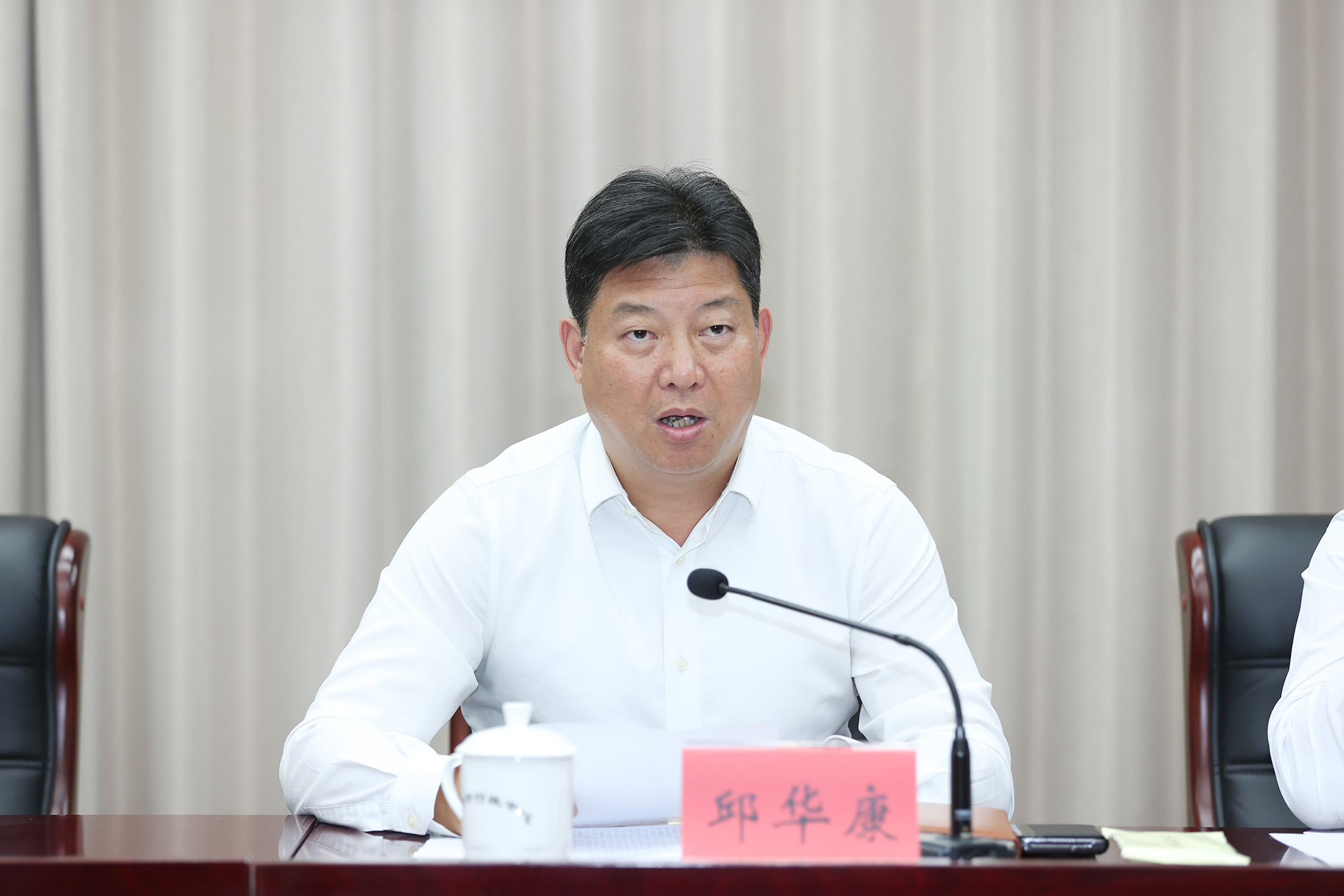 邱市长(小于10M).jpg 邱市长(小于10M).jpg