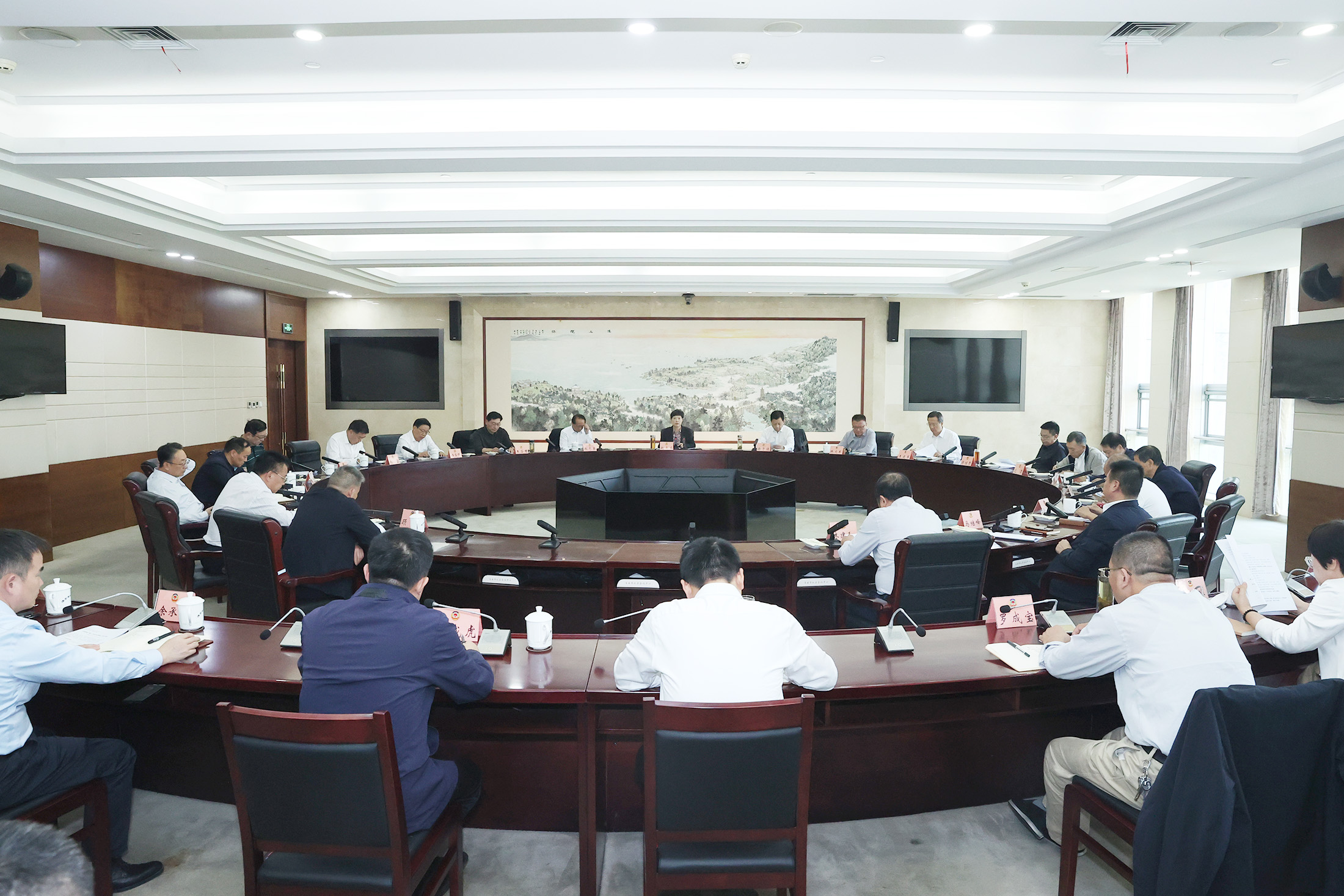 全景(小于10M).jpg 全景(小于10M).jpg