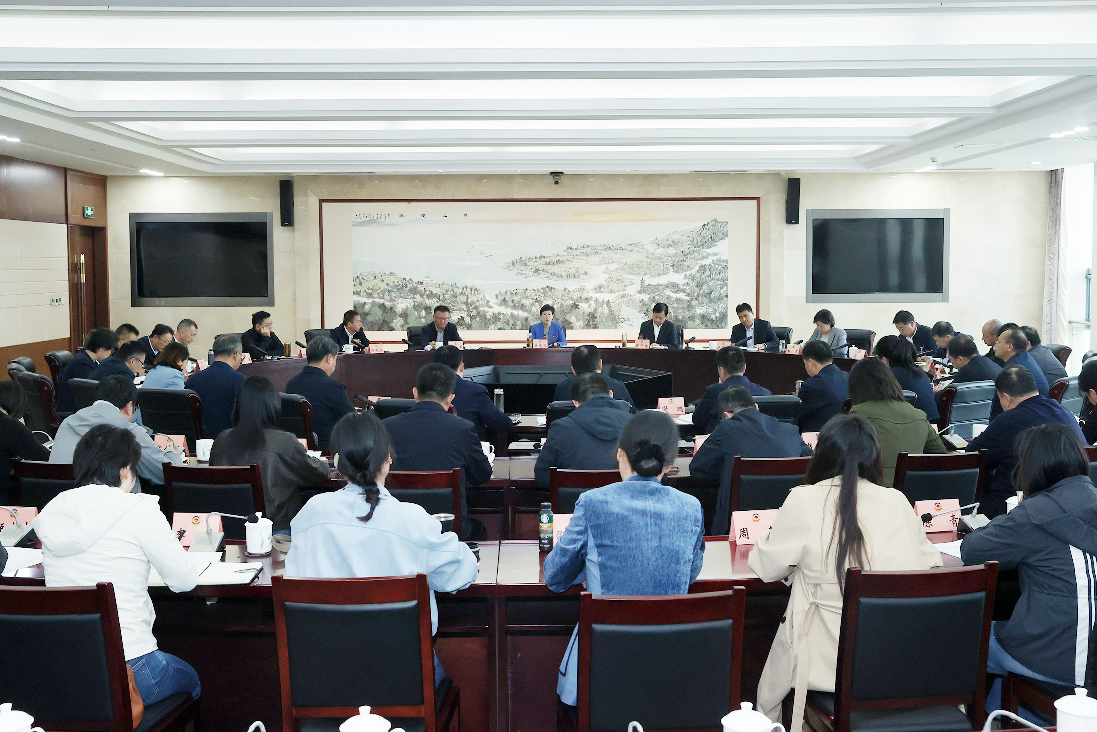 全景(小于10M).jpg 全景(小于10M).jpg